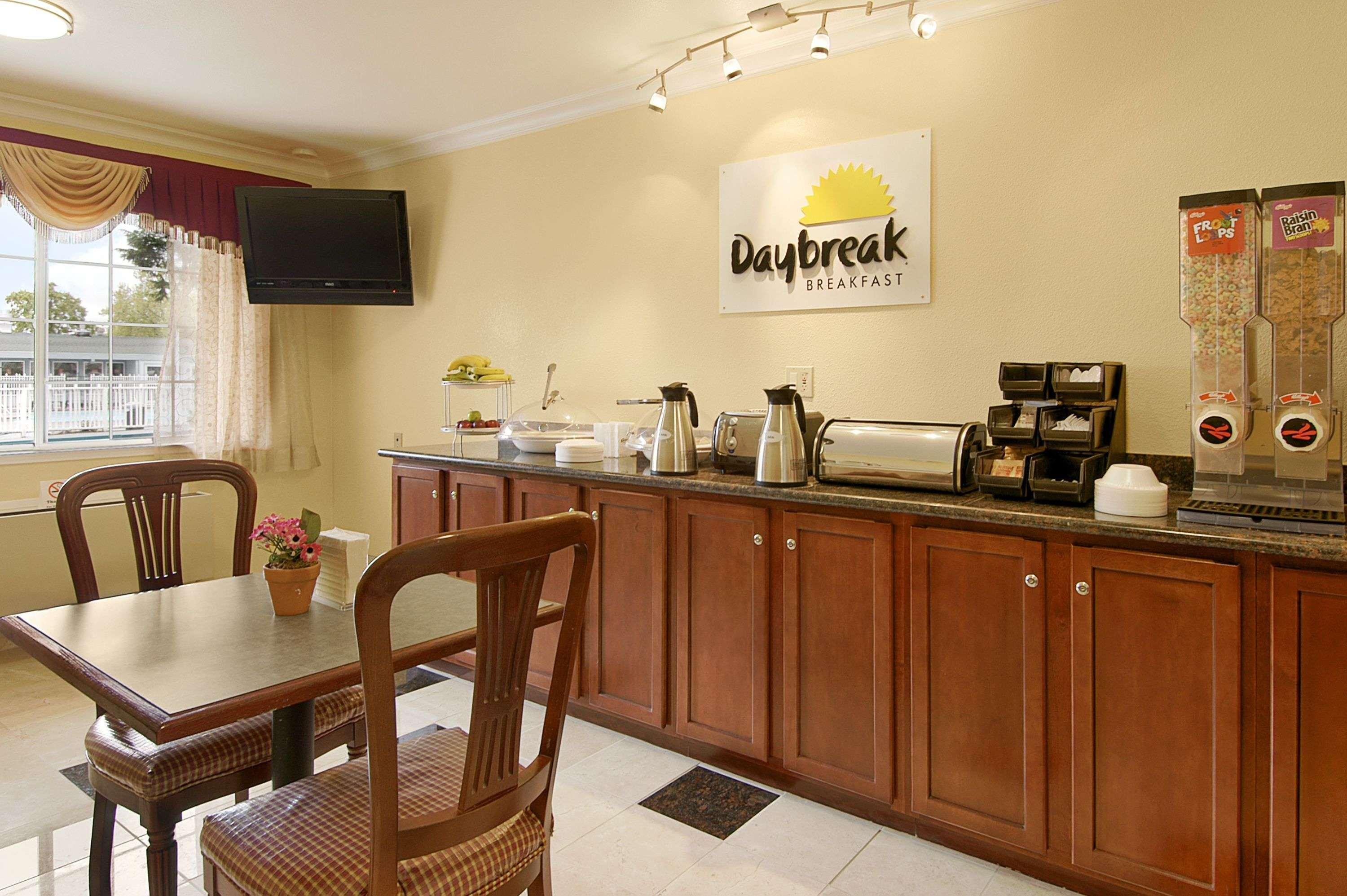 Motel Days By Wyndham 3*