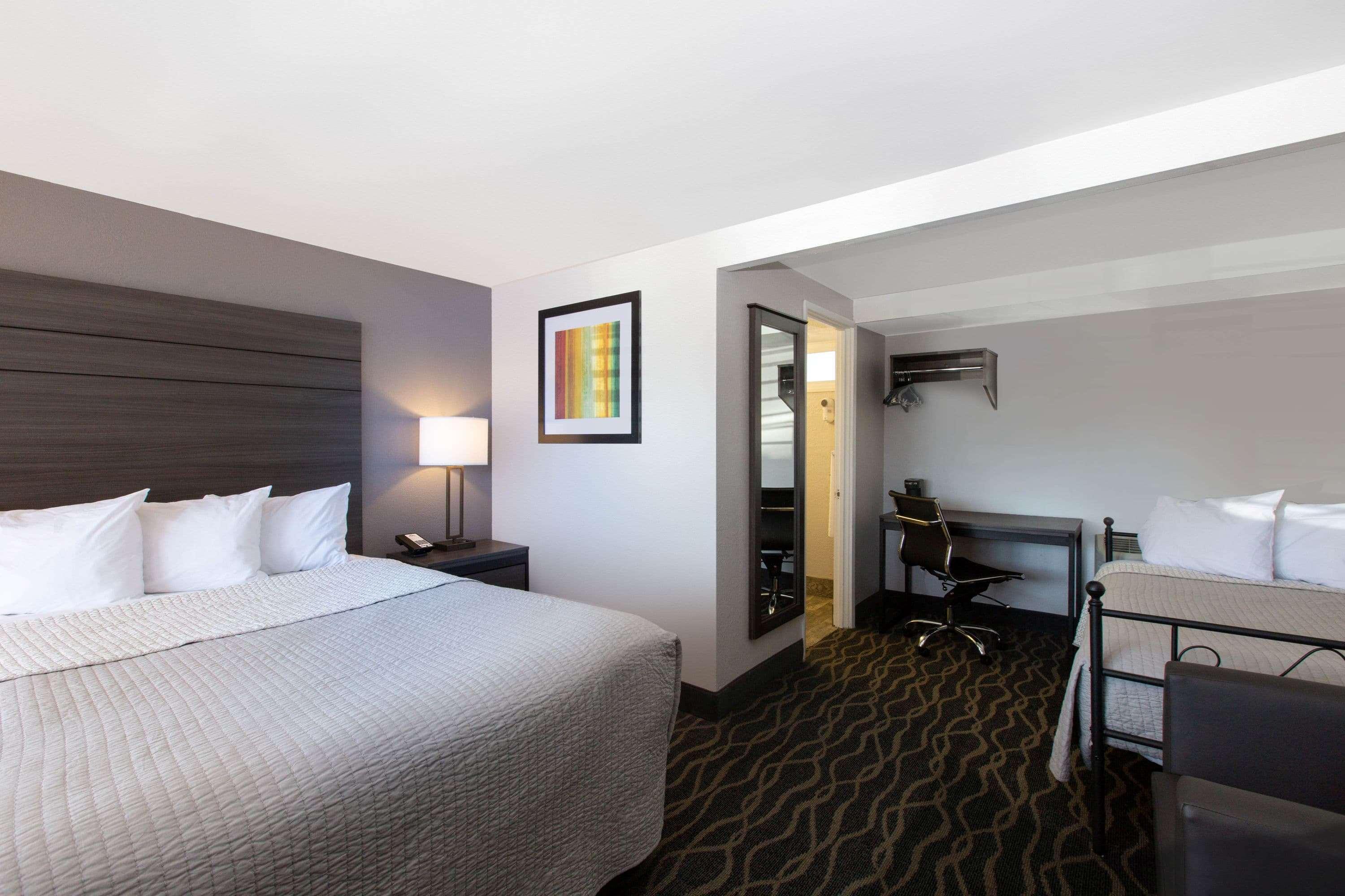 Days By Wyndham 3* Ukiah