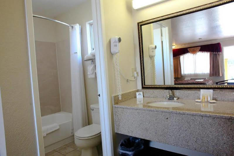 Days By Wyndham Ukiah